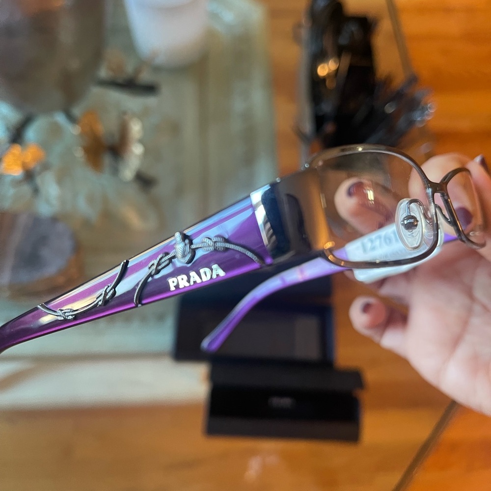 Beautiful Prada glasses, never used. With case, box and cloth